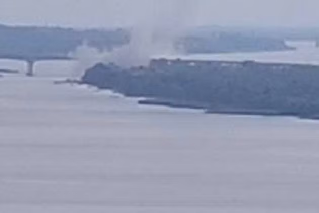 Thứ hai, quân đội Ukraine có thể sẽ lấy việc phá hủy hệ thống đường sắt ở Crimea làm mục tiêu cuối cùng; một khi hệ thống đường sắt ở Crimea bị tê liệt, việc vận chuyển hậu cần của quân đội Nga trên tuyến phía nam sẽ gặp khó khăn lớn. 