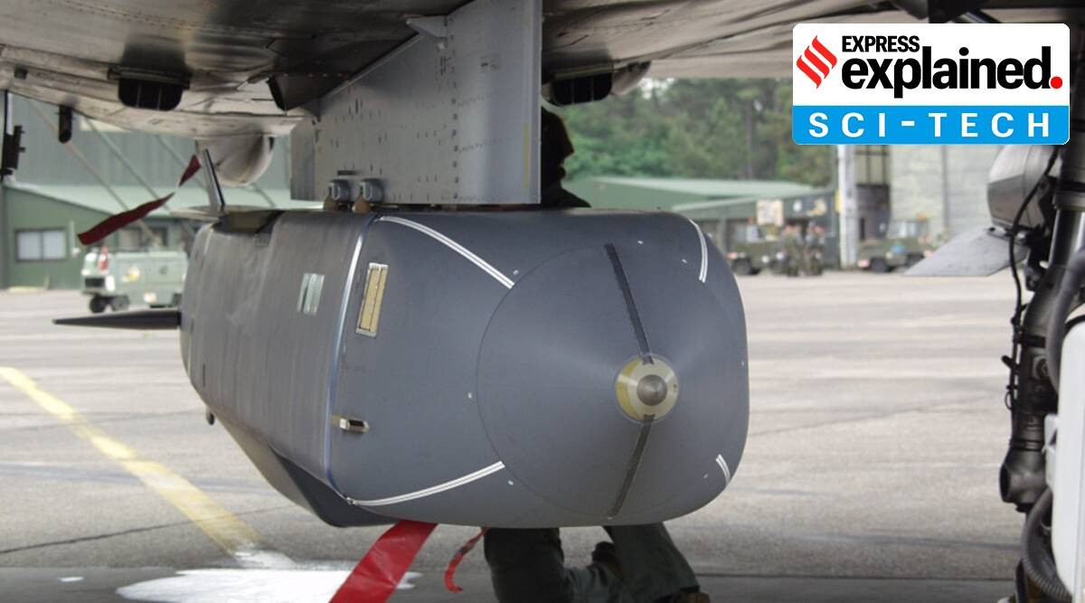 Nếu tính về khả năng mang tải trọng vũ khí thì MiG-29 và Su-25 của Không quân Ukraine sẽ không thể sử dụng Storm Shadow, do tải trọng vũ khí tối đa trên một mấu treo không đủ. Do tên lửa Storm Shadow có trọng lượng chiến đấu là 1.315 kg; trong khi đó, cả MiG-29 và Su-25 mang được tối đa 500 kg trên một mấu treo.