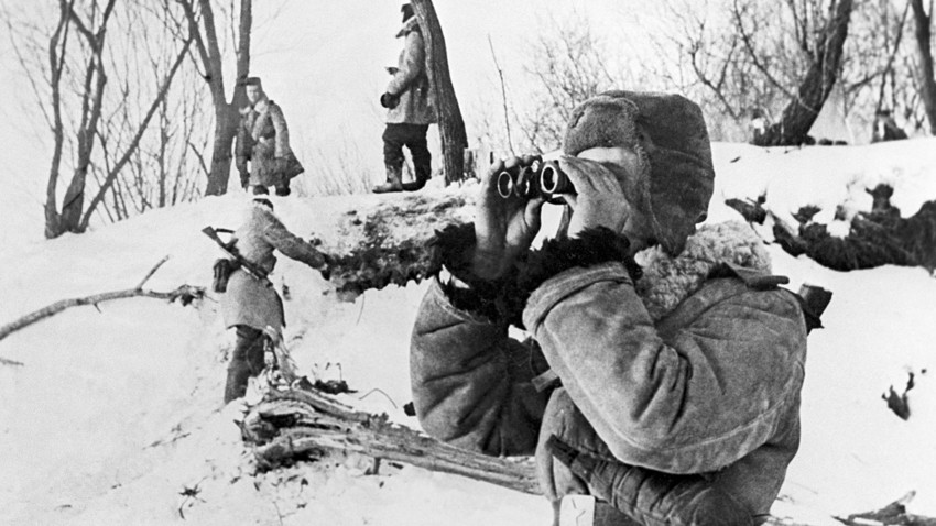 Trong trận chiến với quân Trung Quốc, V. Bubenin bị thương, nhưng ông vẫn tiếp tục chỉ huy nổ súng và phá hủy sở chỉ huy của phía Trung Quốc, buộc quân Trung Quốc phải rút lui. Đây là trận chiến đầu tiên ở đảo Damansky.