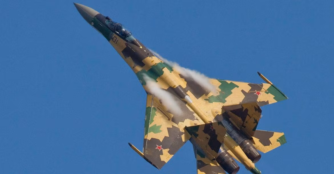 Về số tiền hợp đồng và các thông tin chi tiết khác, hiện vẫn chưa được tiết lộ với công chúng. Có thể ngoài 64 máy bay, còn có phụ tùng thay thế cùng nhiều vũ khí đi kèm; tổng số tiền hợp đồng có thể lên tới 10 tỷ USD.