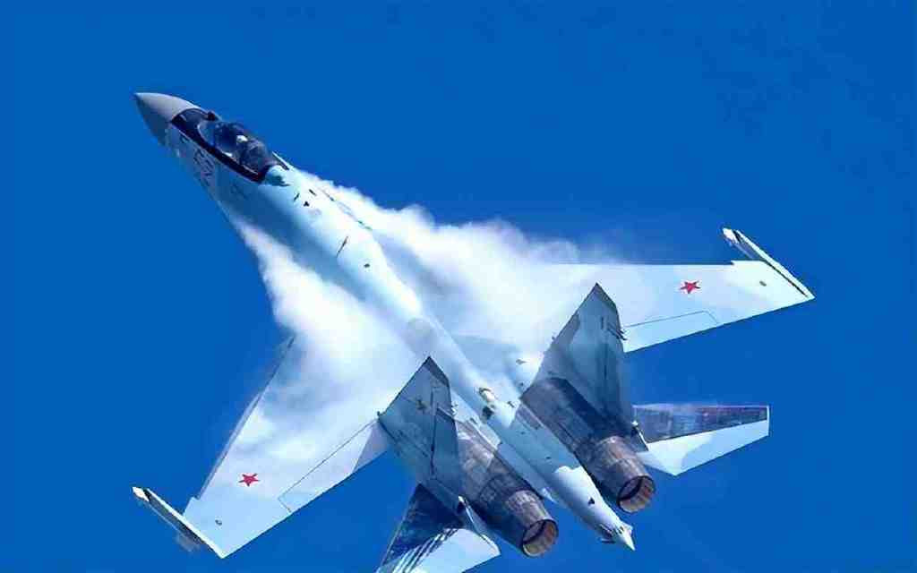 Khi đưa Su-35 vào biên chế, đây sẽ là chiến đấu cơ hiện đại nhất của Không quân Iran và cũng là thương vụ mua sắm máy bay chiến đấu của Iran trong vòng 30 năm trở lại đây.