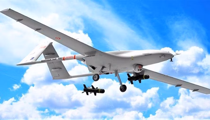 Việc tấn công của UAV TB2 vào khu vực, được chứng minh bằng thông tin của cư dân địa phương và đoạn video đưa trên mạng; trong đó người xem có thể thấy một máy bay không người lái, ở độ cao khoảng 4-5 km, phóng tên lửa tầm ngắn.