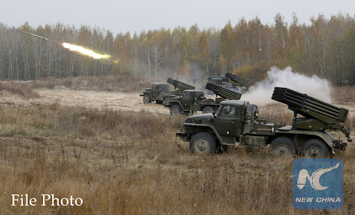 Quân đội Ukraine tích cực dùng pháo binh để tiến công, thay vì đưa bộ binh và xe tăng đối mặt với lực lượng dân quân; đặc biệt là khu vực giới tuyến, được coi là “vùng đệm” trước đây. Trong ngày hôm qua, pháo phản lực MLRS của Ukraine, đã bắn phá ác liệt theo hướng Novaya Laspa – Staromaryevka”.