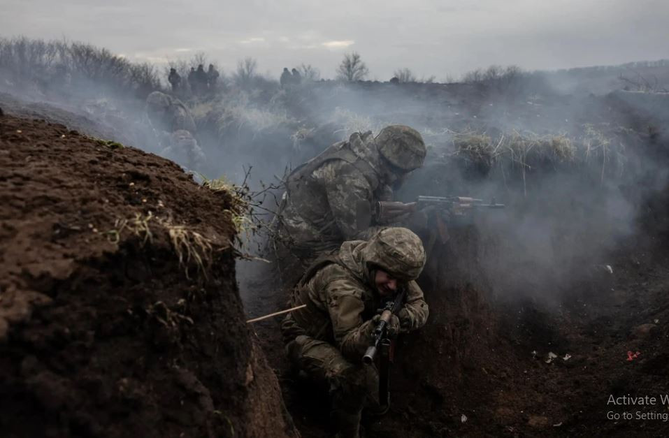 “Tình hình ở Velikaya Novoselka kể từ đêm qua và sáng nay rất nghiêm trọng. Việc mất kiểm soát vị trí trọng yếu này sẽ gây ra hậu quả nghiêm trọng nhất đối với Ukraine ở hướng nam Donetsk”, Miroshnikov than thở.