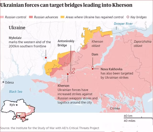 Viện nghiên cứu Chiến tranh của Mỹ cho biết, Tổng thống Zelensky đang đốc thúc Quân đội Ukraine mở "Mặt trận Kherson" trước Ngày Độc lập của Ukraine (24/8); tuy nhiên theo các nhà phân tích quân sự, đây chưa phải là thời cơ "chín muồi" cho Ukraine mở cuộc phản công, thậm chí còn là cơ hội cho quân Nga sát thương binh lính Ukraine ngoài công sự. 
