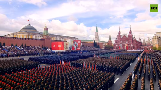 Lễ duyệt binh trên Quảng trường Đỏ của Nga năm nay mang thông điệp gì? - Hình 3 Le duyet binh tren Quang truong Do cua Nga nam nay mang thong diep gi?-Hinh-3