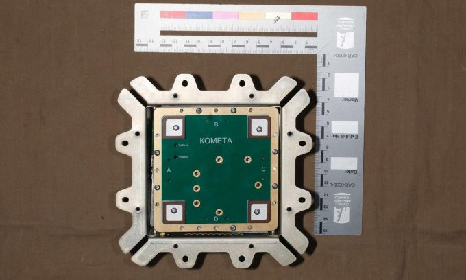 Theo nhóm chuyên gia của CAR đánh giá, tổ hợp điều khiển bay B-101 của UAV tự sát Geran-2 đã kết hợp cụm định vị quán tính với máy tính dẫn đường, đảm nhận những nhiệm vụ đòi hỏi nhiều bộ phận độc lập trên UAV Shahed-136 và có khả năng chống tác chiến điện tử của đối phương cao hơn.