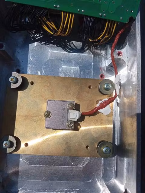 Đồng thời ông Pavlenko cho rằng, việc Quân đội Ukraine có phương pháp chế áp được hệ thống điện tử “Kometa-M” của Nga cũng chỉ là “tạm thời”; vì hiện nay trong lĩnh vực vô tuyến điện tử, đang diễn ra cuộc đấu tranh công nghệ khốc liệt giữa Nga và Ukraine. 