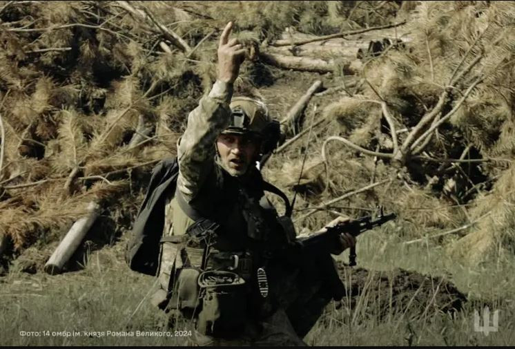 Các hướng tiến công theo chiến thuật “nghìn vết chém”, đã tạo ra áp lực đáng kể lên các tuyến phòng thủ của Ukraine, buộc họ phải phân bổ lại lực lượng của mình. Gần đây nhất là việc điều quân về tăng viện cho mặt trận Kharkov, đã làm suy yếu khả năng phòng thủ của các mặt trận khác.