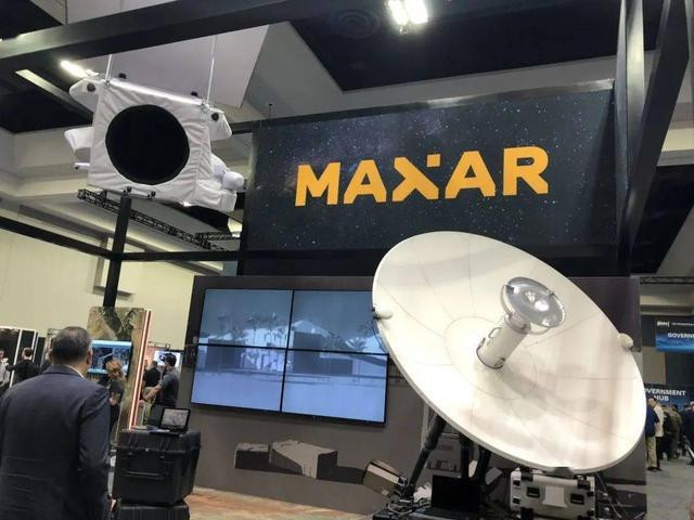 Bộ Quốc phòng Ukraine nghi ngờ rằng, Quân đội Nga đã mua ảnh vệ tinh từ các công ty Mỹ thông qua các công ty bên thứ ba và các kênh khác, "có thể được sử dụng để chống lại Ukraine".