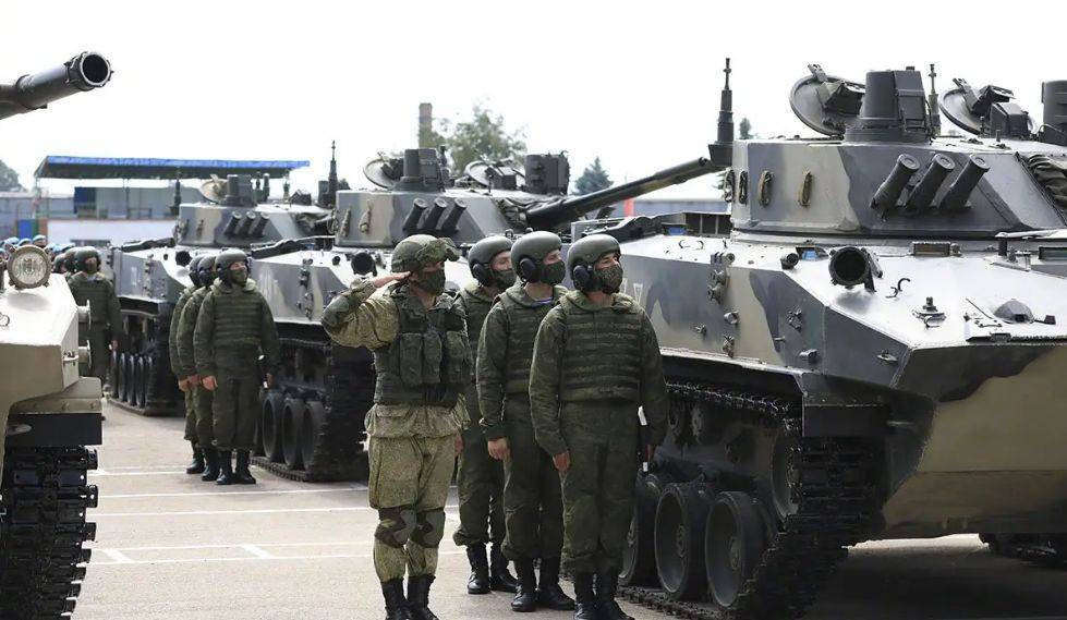 Hiện các nhà phân tích quân sự và phóng viên quân sự phản ứng với tin tức này hầu hết là tích cực, mặc dù có một số thận trọng. Họ nói rằng tướng Surovikin được bổ nhiệm làm chỉ huy SVO là hoàn toàn phù hợp, vì nhiệm vụ quan trọng này, rất cần có một người đủ năng lực chịu trách nhiệm.