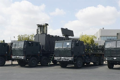 Quan trọng nhất, hệ thống tên lửa Barak-8 đã được chứng minh bằng khả năng chiến đấu. Năm 2020, trong cuộc xung đột tại Nagorno-Karabakh giữa Azerbaijan và Armenia, tên lửa đánh chặn Barak-8 được cho là đã bắn hạ một tên lửa đạn đạo tầm ngắn Iskander của Armenia.