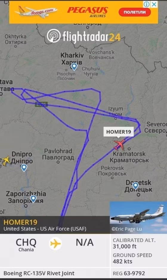 Được biết máy bay trinh sát của Mỹ đã bay qua khu vực Kramatorsk, và mặc dù khả năng của các hệ thống phòng không của DPR và LPR rất hạn chế, nhưng khả năng các trạm radar của họ, lại đủ để theo dõi thành công đường bay của máy bay Mỹ. 