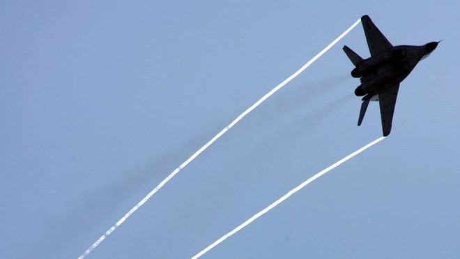 Hiện chưa thể nhận dạng chính xác danh tính chiếc máy bay này, tuy nhiên, các nguồn tin suy đoán rằng đó là chiến đấu cơ của Không quân Ukraine, hoặc một trong các đối tác của Kiev ở NATO. 