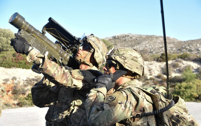 Một số nhà phân tích cho rằng, sau khi máy bay chiến đấu Nga được trang bị bom lượn có điều khiển chính xác cao, có khả năng tấn công ngoài tầm hỏa lực phòng không của Quân đội Ukraine, thì Quân đội Ukraine sẽ gặp những mối đe dọa lớn.