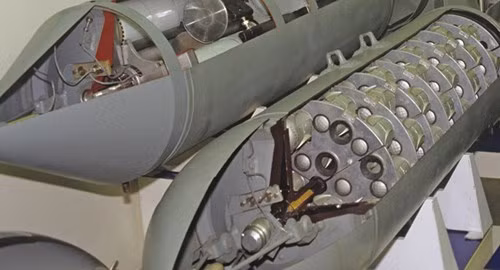 Những quả bom chùm RBK-500 được đưa vào sử dụng trong Không quân Liên Xô từ năm 1987. Hiện chúng đang được lực lượng không quân chiến thuật Nga sử dụng thường xuyên trên chiến trường miền đông Ukraine.