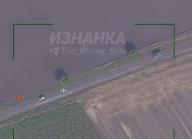 Điều chúng ta cần biết là số lượng M270 trong tay Quân đội Ukraine thực tế không nhiều, kém xa so với số lượng bệ phóng HIMARS. Kết quả là Quân đội Ukraine đã đặt M270 vào tình thế nguy hiểm, khi thực hiện các nhiệm vụ thường ngày và cuối cùng gây ra tổn thất thực sự không đáng có.