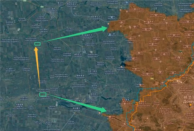 Theo hướng bắn của bệ phóng tên lửa M270 này, nó sẽ tấn công các mục tiêu của Nga xung quanh thành phố Donetsk. Tất nhiên, ở gần tiền tuyến rất nguy hiểm, nên khẩu đội vẫn áp dụng chiến thuật “tấn công nhanh, rút nhanh”, phóng đạn xong liền di chuyển về phía bắc. 