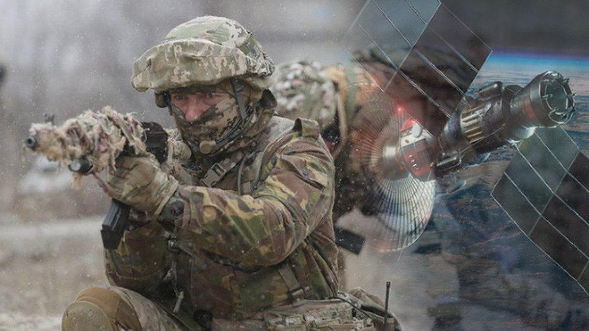 Hệ thống Starlink cũng đã chứng minh giá trị của nó ngay sau khi được Quân đội Ukraine sử dụng trên quy mô lớn. Biến quân đội Ukraine sắp bị đánh bại, đến chiến đấu ngang ngửa với quân đội Nga 50-50. 