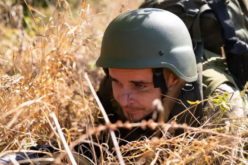 Tại các khu vực Malaya Loknya và Viktorovka, Quân đội Nga đã chiếm lại hầu hết các khu vực do Quân đội Ukraine kiểm soát. Tuy nhiên, sau khi quân tiếp viện Ukraine đến từ hướng Sudzha, đã đánh bật quân Nga, giành lại vị trí. 