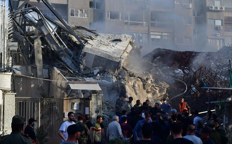 Nếu Israel có hành động tấn công lợi ích của Iran ở Syria, Iran sẽ tiếp tục trả đũa. Hiện Iran mới chỉ tấn công các khu vực quân sự của Israel và chưa tấn công các khu dân cư, khu thương mại. Nếu Israel tấn công trở lại Iran, hành động tiếp theo của Iran sẽ còn lớn hơn.