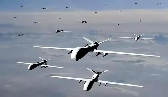 Như vậy những chiếc máy bay không người lái của Ukraine đã có thể bay tới thủ đô Moscow trong 5 ngày liên tiếp để tiến hành các cuộc không kích; điều này cũng bộc lộ những lỗ hổng trong hệ thống phòng không Nga. 