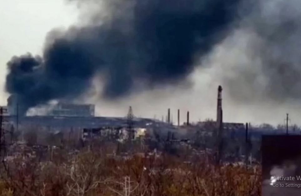 Còn hiện tại, các đơn vị Quân đội Nga (RFAF) đã nhận được lợi ích từ việc kiểm soát nhà máy. Bất chấp việc các xưởng của nhà máy bị phá hủy đáng kể, tầm quan trọng của việc chiếm cơ sở này rất khó để đánh giá nó.