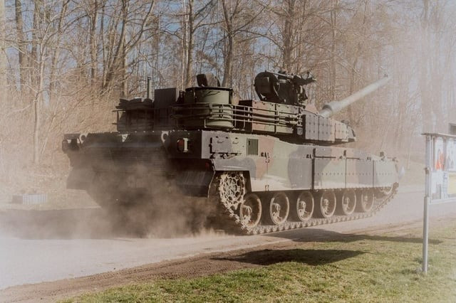 Do đó, K2 Black Panther được nhiều nhà phân tích quân sự đánh giá là loại xe tăng tiên tiến, kết hợp những gì tốt nhất của công nghệ hiện đại. Sự kết hợp giữa hỏa lực, khả năng cơ động, khả năng bảo vệ và điện tử vượt trội, đưa nó trở thành một vũ khí cực kỳ hiệu quả trên chiến trường. 