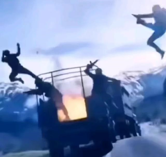 Trong ngày qua, Quân đội Ukraine đã điều một lượng lớn quân dự bị bổ sung tới Kursk. Theo kênh Telegram "Two Majors", Quân đội Ukraine đang tích cực củng cố khu vực mà họ chiếm đóng ban đầu và đang tiếp tục tập trung lực lượng, đồng nghĩa với việc Quân đội Ukraine sắp mở một đợt tấn công mới. 