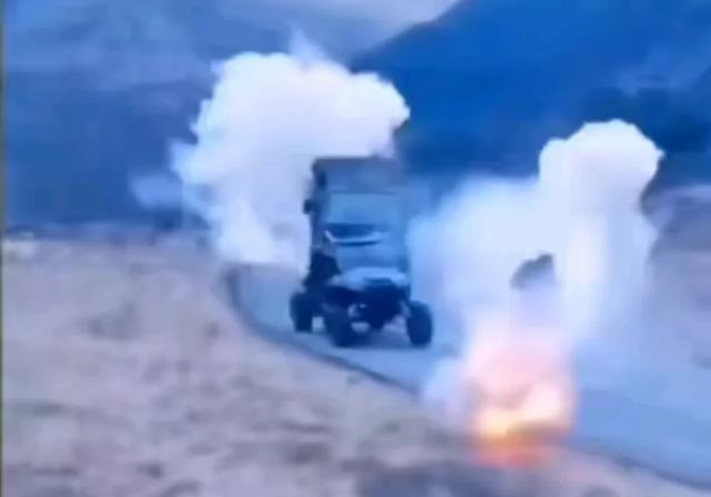 Vào sáng sớm ngày 5/9, có thông tin về vụ nổ tại các cơ sở ở vùng Dnepropetrovsk. Một lần nữa, người ta đặc biệt chú ý đến các mục tiêu như điểm triển khai quân của Ukraine. Trước đó vào sáng sớm ngày 4/9, một cuộc tấn công đã được thực hiện nhằm vào vị trí trú quân của Ukraine và lính đánh thuê nước ngoài tại một trong những khách sạn ở Lviv.