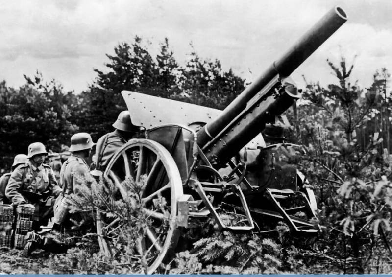 Mặc dù Quân đội Liên Xô đề xuất công tác nghiên cứu và phát triển mẫu pháo mới, nhưng do hạn chế của cơ sở công nghiệp và công nghệ pháo binh Liên Xô khi đó, nên lãnh đạo Liên Xô đã mời các kỹ sư nước ngoài cũng tham gia thiết kế mẫu pháo mới.