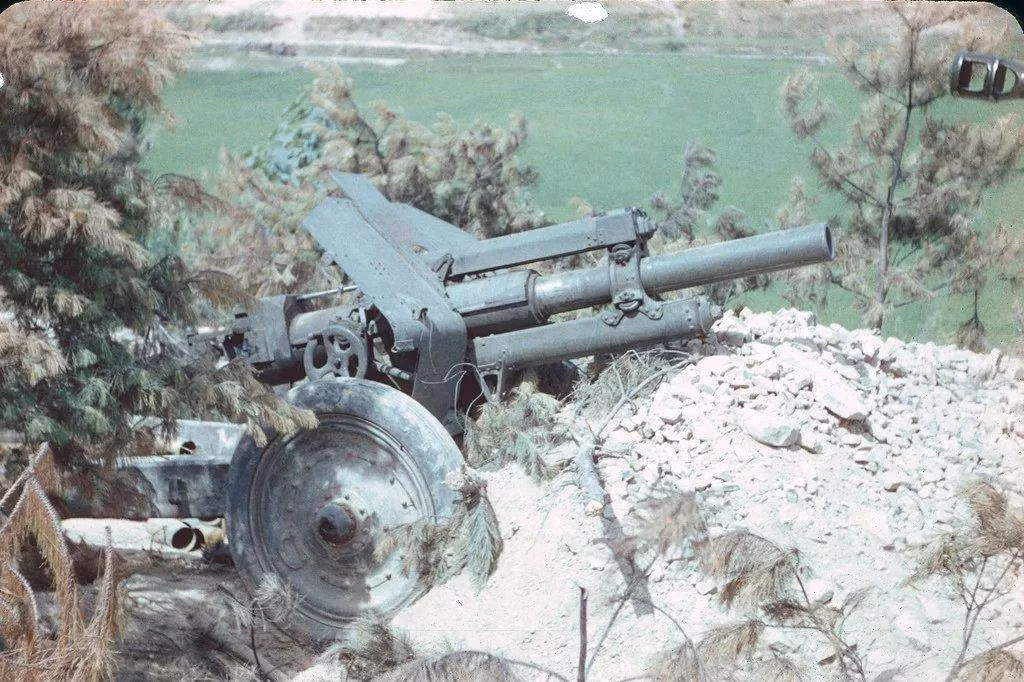 Lựu pháo M30 K38 được Liên Xô sử dụng nhiều nhất trong Chiến tranh Vệ quốc vĩ đại. Năm 1939, mỗi sư đoàn bộ binh Liên Xô được trang bị 1 trung đoàn pháo binh, theo lý thuyết được trang bị 28 khẩu 122mm M30; sau đó tăng lên 32 khẩu vào năm 1943.