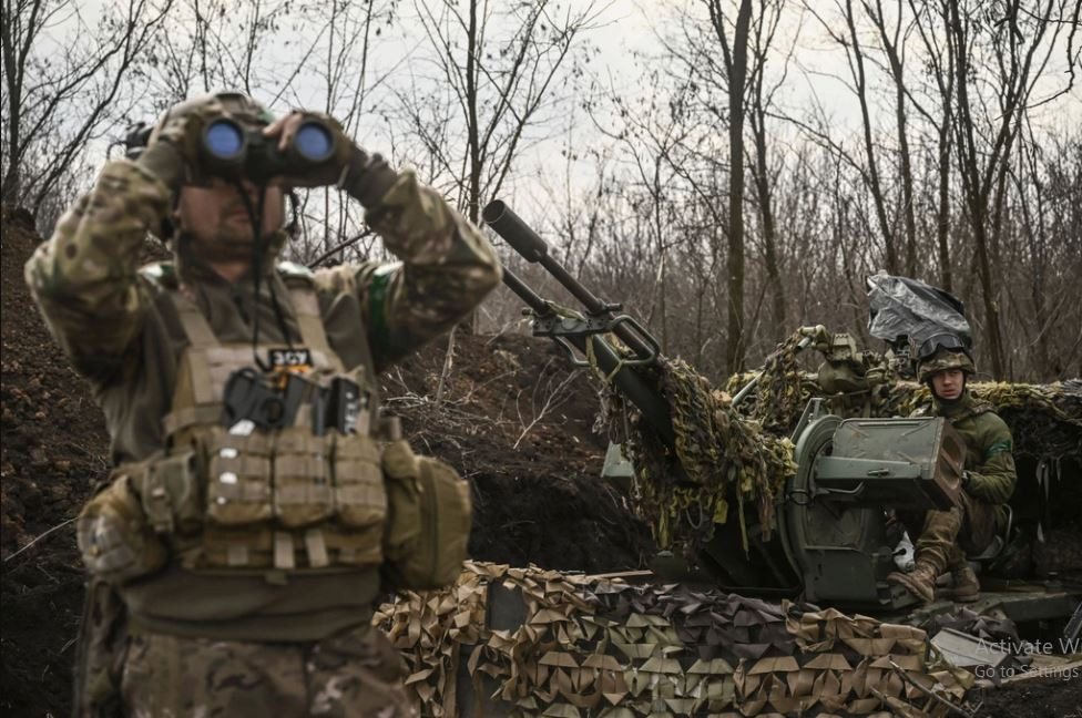 Sư đoàn bộ binh cơ giới số 42 là đơn vị chủ lực đã đánh bại quân Ukraine trên hướng Orekhiv vùng Zaporozhye trong đầu năm 2022. Nhưng vào thời điểm đó, quân số thực tế của Quân đội Nga vô cùng ít, mang danh thực tế là sư đoàn, nhưng không có nhiều quân. Vì thế Marinka rơi vào thế cầm cự và bế tắc.