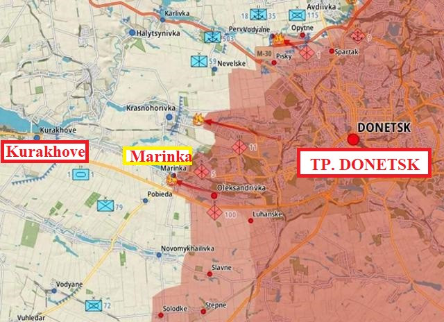 Thành phố Kurakhovo có dân số trước chiến tranh là 18.000 người, lớn hơn Marinka. Hơn nữa, Kurakhovo là trung tâm giao thông và phòng thủ với một số làng xung quanh. Khu vực này có mật độ dân cư đông đúc với nhiều đường giao thông, hồ chứa nước, rừng và các điểm cao thấp; tạo thành thế trận phòng thủ khó phá vỡ hơn.