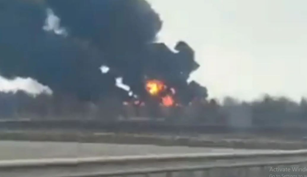 Vì vậy, Nga không chỉ tìm kiếm và săn lùng F-16, mà việc phá hủy nhiều cơ sở hạ tầng khác nhau của Ukraine có thể bảo đảm cho máy bay F-16 hoạt động, cũng là nhiệm vụ trọng tâm của Nga, không những từ bây giờ, mà còn về sau.