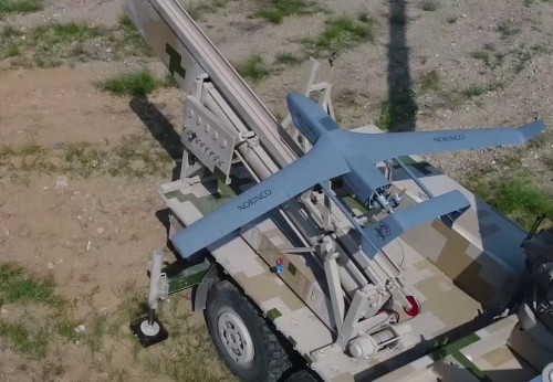 Riyadh được cho là cũng quan tâm đến việc mua các vũ khí khác của Trung Quốc, bao gồm UAV phóng từ xe tải Sky Saker FX80, UAV cất và hạ cánh thẳng đứng (VTOL) CR500, tên lửa Cruise Dragon 5 và 10; tên lửa phòng không tầm ngắn HQ-17. Ảnh: MilitaryWatch.