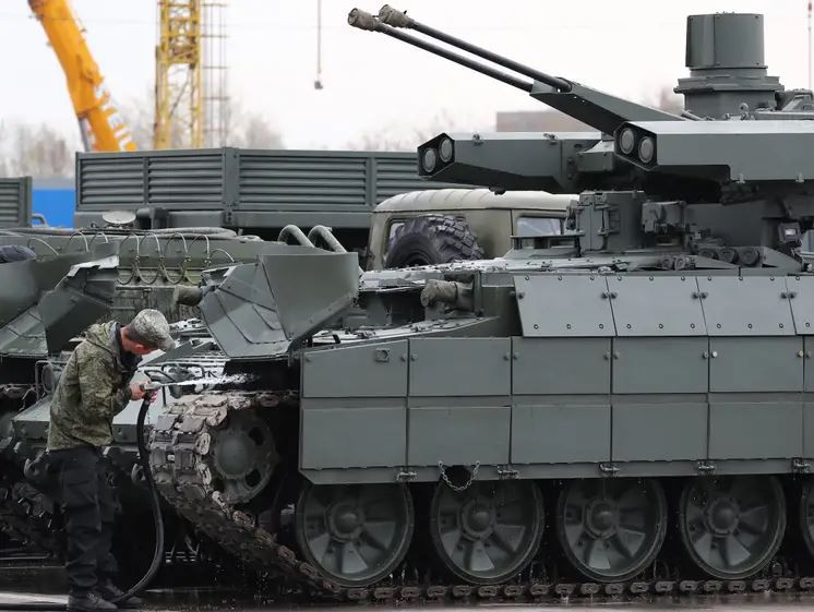 BMPT Terminator không chỉ có thể tiêu diệt bộ binh của đối phương, mà còn có thể tiêu diệt các phương tiện bọc thép và các điểm hỏa lực cố định của đối phương. Do góc nâng của pháo đạt tới 45 độ, nên nó còn có thể tấn công các mục tiêu trên không bay thấp.