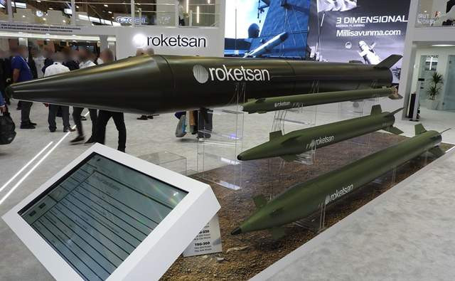 Có thông tin cho rằng, hiện Thổ Nhĩ Kỳ đã chuyển 50 quả đạn pháo phản lực có điều khiển đến Ukraine và một số nói là 200 quả. Tuy nhiên những thông tin này đều chỉ là phỏng đoán.