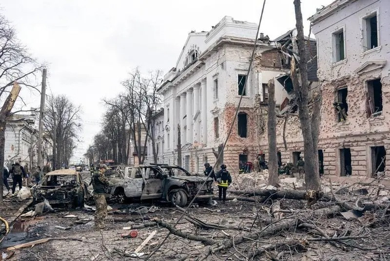 Theo thông tin mới nhất từ Cơ quan Tình trạng Khẩn cấp Nhà nước Ukraine, số người chết trong cuộc tấn công bằng tên lửa của RFAF, vào tỉnh Sumy ngày 13/4, đã tăng lên 32 thường dân và hiện có 84 người bị thương. AFU từ chối tiết lộ số lượng lính Ukraine thiệt mạng trong vụ tấn công.