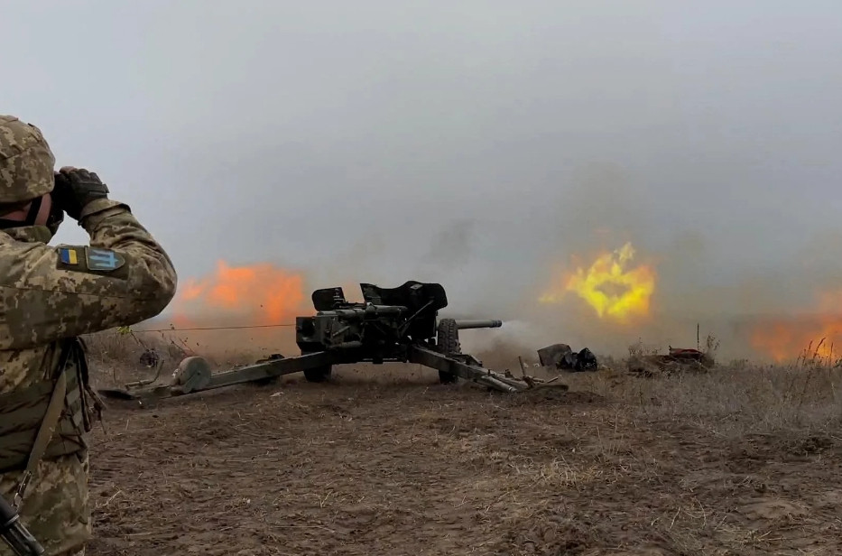 Tại khu vực Kherson, theo thông tin của Sputnik Nga vào ngày 9/5, những người theo chủ nghĩa dân tộc Ukraine đã cố gắng tấn công vào Kherson. Quân đội Nga cho biết, tên lửa đã được bắn vào khu vực phía bắc Kherson, và cả 5 mục tiêu trên không đều bị bắn hạ.