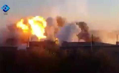 Dù sao Quân đội Nga thận trọng hơn trong việc sử dụng bom nhiệt áp trên chiến trường Ukraine, vì đây cũng là loại bom cực mạnh, có sức sát thương chỉ sau vũ khí hạt nhân. Cuộc tấn công của quân đội Nga đặc biệt nhằm vào các trận địa phòng ngự kiên cố của quân đội Ukraine và những quả bom như vậy không thể được sử dụng ở những khu vực đông dân cư như thành phố Kiev hay Kharkov.