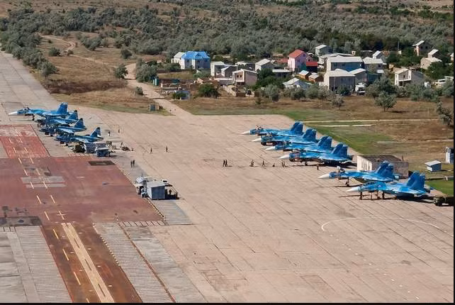 Vu no tren dao Crimea: Co kha nang do gian diep pha hoai?-Hinh-7