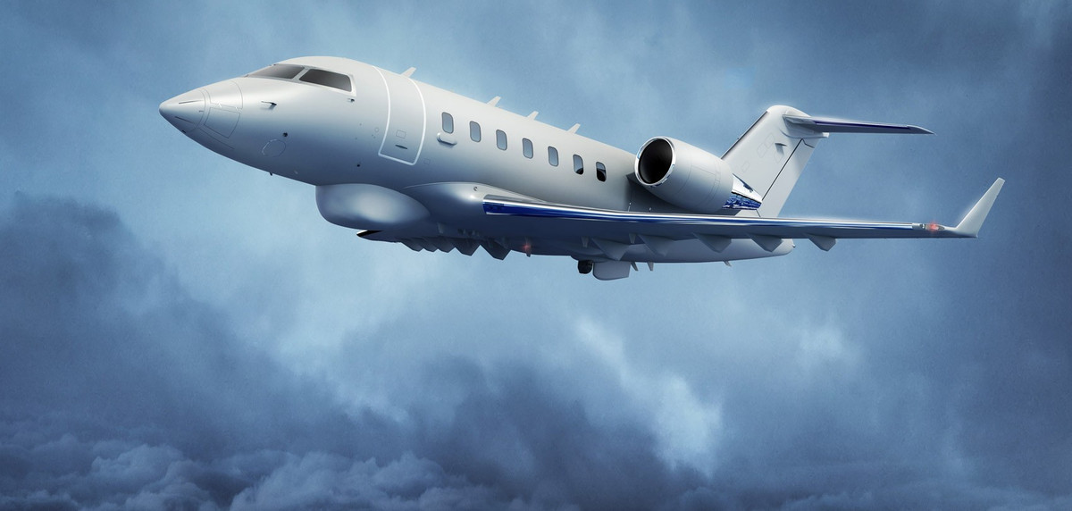 Một máy bay trinh sát điện tử thử nghiệm Bombardier Challenger 650 ARTEMIS, theo nhiều nguồn tin khác nhau, không chỉ có thể thu thập thông tin về hoạt động của các hệ thống phòng không mà còn chế áp những hệ thống này, đã được nhìn thấy cách biên giới không phận Nga chưa đầy 60 km.