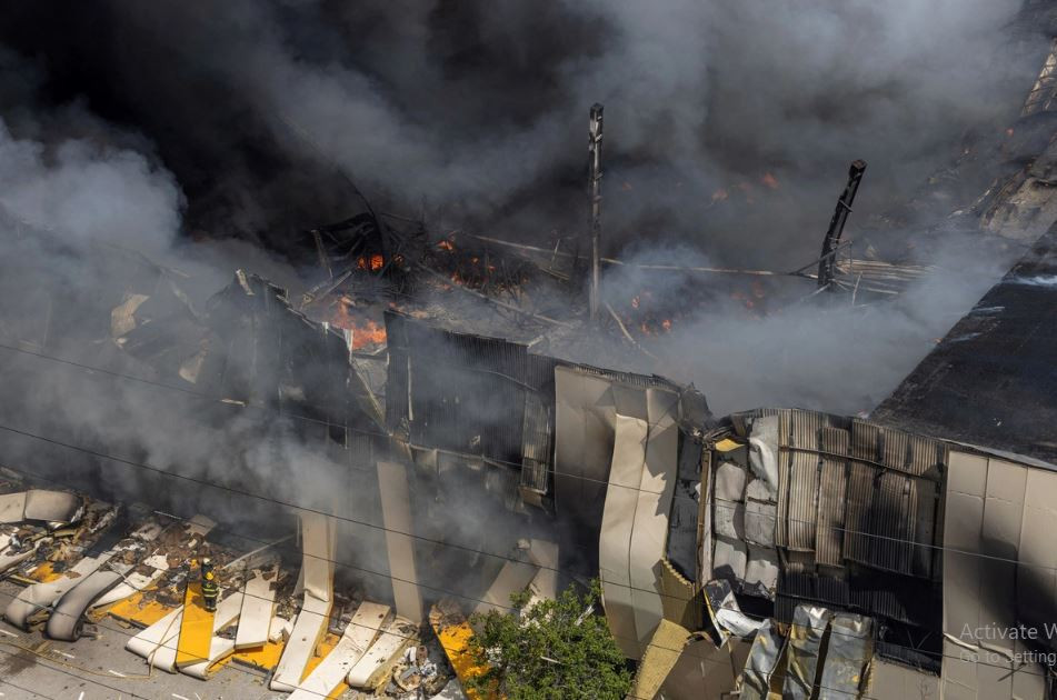 Bên cạnh cuộc tấn công bằng tên lửa, Quân đội Nga cũng đã tiến hành một cuộc tấn công bằng UAV nhiều đợt nhắm vào Kiev và cơ sở hạ tầng quan trọng tại cảng Biển Đen. Lực lượng phòng không Ukraine đã bắn hạ 56 trong số ít nhất 87 UAV, trong đó có 25 chiếc bị rơi do nhiễu điện tử? 