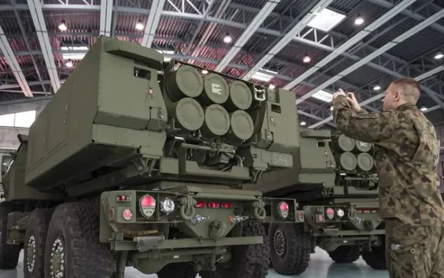 Đồng thời, hỗ trợ quân sự cho Ukraine vẫn là một yếu tố then chốt trong chiến lược của Mỹ. Tổng thống Biden đang tìm cách cung cấp cho Kiev càng nhiều nguồn lực càng tốt, trước khi kết thúc nhiệm kỳ tổng thống của mình vì lo ngại rằng chính quyền mới có thể thay đổi hướng đi. (Nguồn ảnh: TASS, Washington Post, Forbes, TASS).