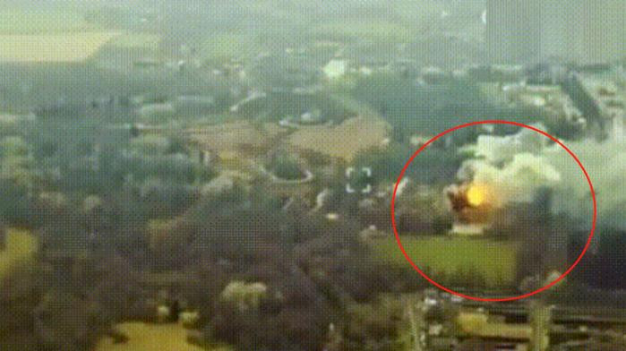 Mới đây, Quân đội Ukraine đã phóng 12 tên lửa hành trình hành trình Storm Shadow do Anh cung cấp, tấn công vào khu vực Kursk ở Nga, mục tiêu nhắm thẳng vào dinh thự “Hoàng tử Baryatinsky”, nơi ở chính của Tổng thống Nga Vladimir Putin. Nhưng xét theo tình hình thực tế, mục tiêu tấn công chính của Quân đội Ukraine có thể không phải là nhằm mục đích "đòi mạng".