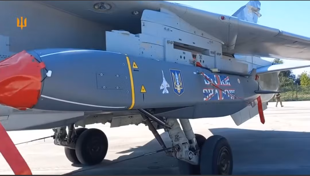 Mặc dù Ukraine tuyên bố mục tiêu của cuộc tấn công là “rõ ràng và cần thiết”, nhưng nhiều nhà phân tích độc lập tin rằng, hoạt động này có ý nghĩa sâu xa hơn. Ukraine hiện có kho tên lửa Storm Shadow tương đối hạn chế và có thể được xếp vào dạng “vũ khí chiến lược” của Kiev. 