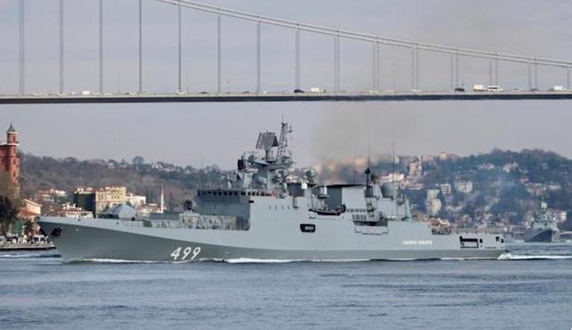 Vào ngày 6/5, các phương tiện truyền thông Ukraine đã quảng bá việc sử dụng tên lửa Neptune để bắn tàu khu trục Đô đốc Makarov, gây ra các cuộc thảo luận sôi nổi bên ngoài. Nhưng xét từ những thông tin có được, con tàu đã về cảng để sửa chữa và dường như không bị tấn công bởi tên lửa.