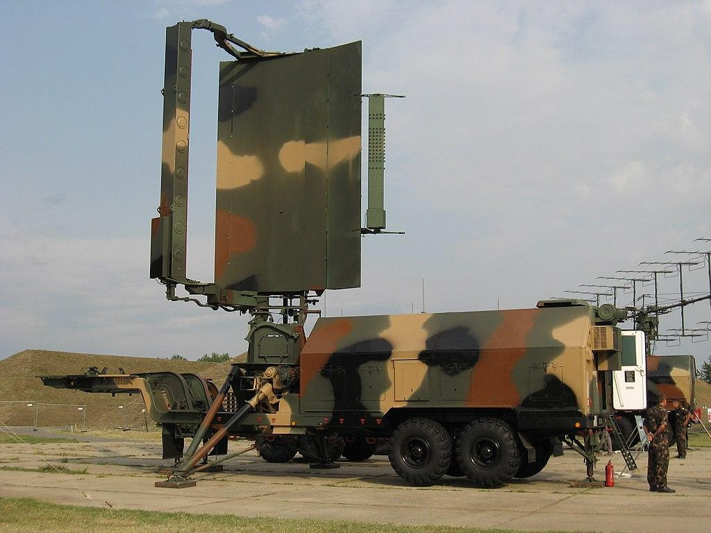 Đòn đánh của tên lửa Kh-31 nhắm thẳng vào radar S-300 của Ukraine - Hình 4 Don danh cua ten lua Kh-31 nham thang vao radar S-300 cua Ukraine-Hinh-4
