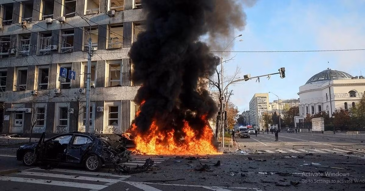 Các trung tâm tình báo, sở chỉ huy, trung tâm ra mệnh lệnh chỉ huy là nơi các “tinh hoa” được lựa chọn kỹ càng và tất cả họ đều làm việc ở đây. Nếu đối phương phát hiện và tấn công các vị trí như vậy, sẽ có thể dần dần làm suy yếu sức mạnh cốt lõi của đối thủ.